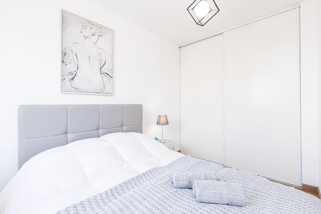 Joffre 2 - Cosy Apartment In City Center Nisa Exterior foto