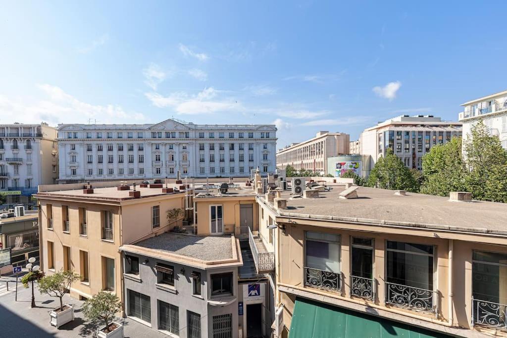 Joffre 2 - Cosy Apartment In City Center Nisa Exterior foto